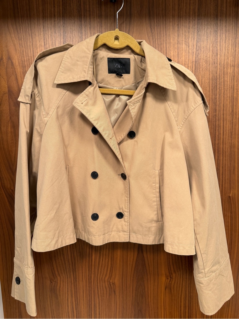 Zara Cropped Double-Breasted Trench Coat in Tan